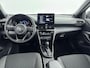 Toyota Yaris Cross 1.5 Hybrid Dynamic | Apple Carplay / Android Auto | Stoel-/stuurverwarming | Verwarmbare voorruit | Adaptive Cruise | Full LED | Keyless | Clima | Camera | 17 inch