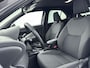 Toyota Yaris Cross 1.5 Hybrid Dynamic | Apple Carplay / Android Auto | Stoel-/stuurverwarming | Verwarmbare voorruit | Adaptive Cruise | Full LED | Keyless | Clima | Camera | 17 inch
