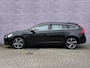 Volvo V60 1.6 T3 R-Design | Trekhaak | Dealeronderhouden | High Performance Audio | Climate | All-Seasonbanden | Parkeersensoren | Navigatie |
