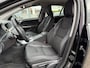 Volvo V60 1.6 T3 R-Design | Trekhaak | Dealeronderhouden | High Performance Audio | Climate | All-Seasonbanden | Parkeersensoren | Navigatie |