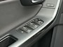 Volvo V60 1.6 T3 R-Design | Trekhaak | Dealeronderhouden | High Performance Audio | Climate | All-Seasonbanden | Parkeersensoren | Navigatie |