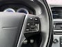 Volvo V60 1.6 T3 R-Design | Trekhaak | Dealeronderhouden | High Performance Audio | Climate | All-Seasonbanden | Parkeersensoren | Navigatie |