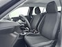 Peugeot 2008 1.2 100pk Active Pack | Parkeersensoren | Apple CarPlay/Android Auto | Lichtmetalen velgen | Cruise control | Climate control |