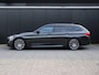 BMW 5-Serie Touring 520i | M SPORT | LEDER | MEMORY | PANO-DAK | HEAD-UP | CAMERA | APPLE CARPLAY | STOELVERW. | CRUISE | NAVI |