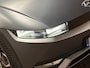Hyundai Ioniq 5 Style 58 kWh 170Pk (APPLE CARPLAY, GROOT NAVI, CAMERA, ADAPTIVE CRUISE, SPORTSTOELEN, GETINT GLAS, KEYLESS, NIEUWSTAAT)