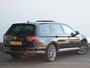 Volkswagen Passat Variant 1.4 TSI PHEV GTE Business | HUD | Afneembare trekhaak | Stoel & stuurverwarming | Panorama dak | Keyless entry | Elektrische verstelbare stoelen + memory |