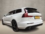 Volvo V60 2.0 B3 Sport 163Pk Automaat (APPLE CARPLAY, GROOT NAVI, CAMERA, GETINT GLAS, KEYLESS, SPORTSTOELEN, ELEK ACHTERKLEP, ADAPTIVE CRUISE, NIEUWE APK, NIEUWSTAAT)