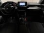 Peugeot 2008 1.2 PureTech Sport (APPLE CARPLAY, NAVIGATIE, PARKEERSENSOREN, SPORTSTOELEN, CRUISE, LANE ASSIST, NIEUWE APK, NIEUWSTAAT)