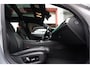 BMW 5-Serie Touring 530i High Executive Sport Line | PANO * HUD * Sfeerverlichting * Adaptive + Lane * Wegklapbare trekhaak * Comfortzetels * BMW onderhouden *