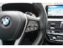 BMW 5-Serie Touring 530i High Executive Sport Line | PANO * HUD * Sfeerverlichting * Adaptive + Lane * Wegklapbare trekhaak * Comfortzetels * BMW onderhouden *