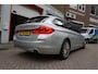 BMW 5-Serie Touring 530i High Executive Sport Line | PANO * HUD * Sfeerverlichting * Adaptive + Lane * Wegklapbare trekhaak * Comfortzetels * BMW onderhouden *