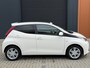 Toyota Aygo 1.0 VVT-i X-Wave Luxury|100% onderhouden|Open dak|Camera|Keyless|Climate Control|Rijstrooksensor