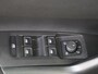 Volkswagen Polo 1.0 TSI Life | Navigatie| Parkeersensoren | Adaptieve cruise control | Elektrisch inklapbare buitenspiegels | Draadloze telefoonlader | CarPlay | Airco |
