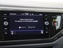 Volkswagen Polo 1.0 TSI Life | Navigatie| Parkeersensoren | Adaptieve cruise control | Elektrisch inklapbare buitenspiegels | Draadloze telefoonlader | CarPlay | Airco |