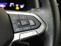 Volkswagen Polo 1.0 TSI Life | Navigatie| Parkeersensoren | Adaptieve cruise control | Elektrisch inklapbare buitenspiegels | Draadloze telefoonlader | CarPlay | Airco |