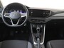 Volkswagen Polo 1.0 TSI Life | Navigatie| Parkeersensoren | Adaptieve cruise control | Elektrisch inklapbare buitenspiegels | Draadloze telefoonlader | CarPlay | Airco |