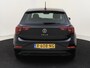 Volkswagen Polo 1.0 TSI Life | Navigatie| Parkeersensoren | Adaptieve cruise control | Elektrisch inklapbare buitenspiegels | Draadloze telefoonlader | CarPlay | Airco |