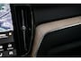 Volvo XC60 2.0 T6 Plug-in hybrid AWD Dark | Facelift | Heico Body Kit | Panoramadak | 22" Velgen | Trekhaak| Getint Glas | Head-Up | 360 Camera | Panoramadak | Sportonderstel |