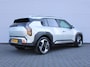 Kia EV3 Plus 81.4 kWh | Stuur-/stoelverwarming | Camera | 19" LM | Cruise adapt. | Dodehoek detectie | Draadloze telefoonlader | LED | Clima | Navi |