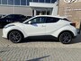 Toyota C-HR / C-HR+ 1.8 HYBRID EXECUTIVE TREKHAAK PARK-SENSOREN BLIND-SPOT KEYLESS LM-VELGEN STOELVERW BLUETOOTH CAMERA