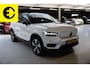 Volvo XC40 Recharge P8 AWD R-Design | 94,5 % SoH | Trekhaak | Panorama dak | Cruise control
