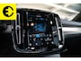 Volvo XC40 Recharge P8 AWD R-Design | 94,5 % SoH | Trekhaak | Panorama dak | Cruise control
