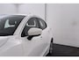 Mazda 2 1.5 Skyactiv-G | Org NL | CarPlay | 33.000 KM! | LED | AUTOMAAT |