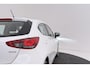 Mazda 2 1.5 Skyactiv-G | Org NL | CarPlay | 33.000 KM! | LED | AUTOMAAT |