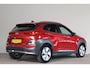 Hyundai Kona Electric EV Premium 64 kWh SOH 100% Elek.Stoel + Leder I Stoel Verw.+Koeling -- GOEDE VRIJDAG OPEN + 2e PAASDAG OPEN 11.00 t/m 16.00 UUR --