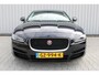 Jaguar XE 2.0 Portfolio | Incl. 12 maanden garantie | Cruise control | Climate control | Stoel/stuurverwarming | Parkeercamera | Lane assist | Navigatie | Bluetooth | Meridian audio |