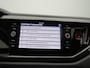 Volkswagen Polo Life Automaat l PDC l Clima l Panoramadak l Stoelverwarming l Dodehoek sensor l Virtual