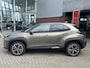 Toyota Yaris Cross 1.5 HYBRID 130 EXECUTIVE APPLE/ANDROID KEYLESS LM-VELGEN CAMERA CLIMA STOELVERWARMING EL-SPIEGELS