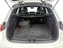 Mercedes-Benz GLC 300 e 4MATIC AMG Plug-In Hybride AMG Line | Night Pakket | Trekhaak | Head-up-Display | Alarm |  Burmester® | 20 Inch AMG velgen. Inclusief 24 maanden MB Certified garantie voor Europa.