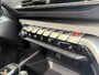 Peugeot 3008 1.6 HYbrid 225 GT Pack Business | Schuif-/kantel dak | FOCAL Audio | Stoelverwarming | Elektr. achterklep | Full LED | Dodehoek detectie |