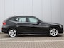 BMW X1 sDrive20i Executive | Xenon | Camera | Stoelverwarming | Navigatie