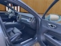 Volvo XC60 T8 AWD Inscription | Panoramadak | Head-Up Display | Adaptieve cruise control | BLIS |