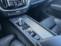 Volvo XC60 T8 AWD Inscription | Panoramadak | Head-Up Display | Adaptieve cruise control | BLIS |