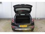 Kia Stonic 1.0 T-GDI 100pk DynamicLine | Navigatie | Licht metalen velgen |