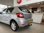 Dacia Sandero 0.9 TCe Lauréate,Navigatie,Airco,Elektrischpakket,Trekhaak,Bleutooth,Radio Cd/Mp-3 Speler,15 Inch Lmv