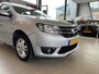 Dacia Sandero 0.9 TCe Lauréate,Navigatie,Airco,Elektrischpakket,Trekhaak,Bleutooth,Radio Cd/Mp-3 Speler,15 Inch Lmv