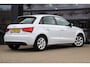 Audi A1 Sportback 1.2 TFSI Attraction Pro Line Business | NAP | Cruise | Navi | Distributie pas vervangen | Airco | Sensoren