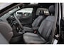 Volkswagen T-Roc 1.5 TSI R-Line Black Edition Panorama Acc Camera