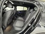 BMW 1-Serie 118i Executive Edition | Panoramadak | Navigatie | Parkeersensoren V+A | Apple CarPlay / Android Auto |