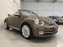 Volkswagen Beetle Cabriolet 1.4 TSI DSG 70's Edition TOFFEE BROWN/BEIGE LEER/18"CHROME/STOELVERW/NAVI/PARKEERSENSOREN/NET NIEUWE DISTR.KETTING/VOLLEDIGE HISTORIE