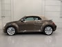 Volkswagen Beetle Cabriolet 1.4 TSI DSG 70's Edition TOFFEE BROWN/BEIGE LEER/18"CHROME/STOELVERW/NAVI/PARKEERSENSOREN/NET NIEUWE DISTR.KETTING/VOLLEDIGE HISTORIE