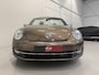 Volkswagen Beetle Cabriolet 1.4 TSI DSG 70's Edition TOFFEE BROWN/BEIGE LEER/18"CHROME/STOELVERW/NAVI/PARKEERSENSOREN/NET NIEUWE DISTR.KETTING/VOLLEDIGE HISTORIE