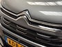 Citroën C5 Aircross 1.2 PureTech Shine (APPLE CARPLAY, GROOT NAVI, LEDER, 360 CAMERA, STOELVERWARMING, GETINT GLAS, SPORTSTOELEN, TREKHAAK, ADAPTIVE CRUISE, NIEUWE APK, NIEUWSTAAT)