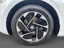 Volkswagen ID.3 First 58 kWh | Stoelverwarming | Navi | Climate control