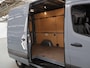 Mercedes-Benz Sprinter 317 CDI | Aut. | L2 H2 | Pro | Verwarmde Chauffeursstoel | Bijrijdersbank | Spiegelpakket | Achteruitrijcamera | Airco | Cruisecontrol | Dodehoekassistent | 3500kg AHW | Certified |