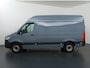 Mercedes-Benz Sprinter 317 CDI | Aut. | L2 H2 | Pro | Verwarmde Chauffeursstoel | Bijrijdersbank | Spiegelpakket | Achteruitrijcamera | Airco | Cruisecontrol | Dodehoekassistent | 3500kg AHW | Certified |